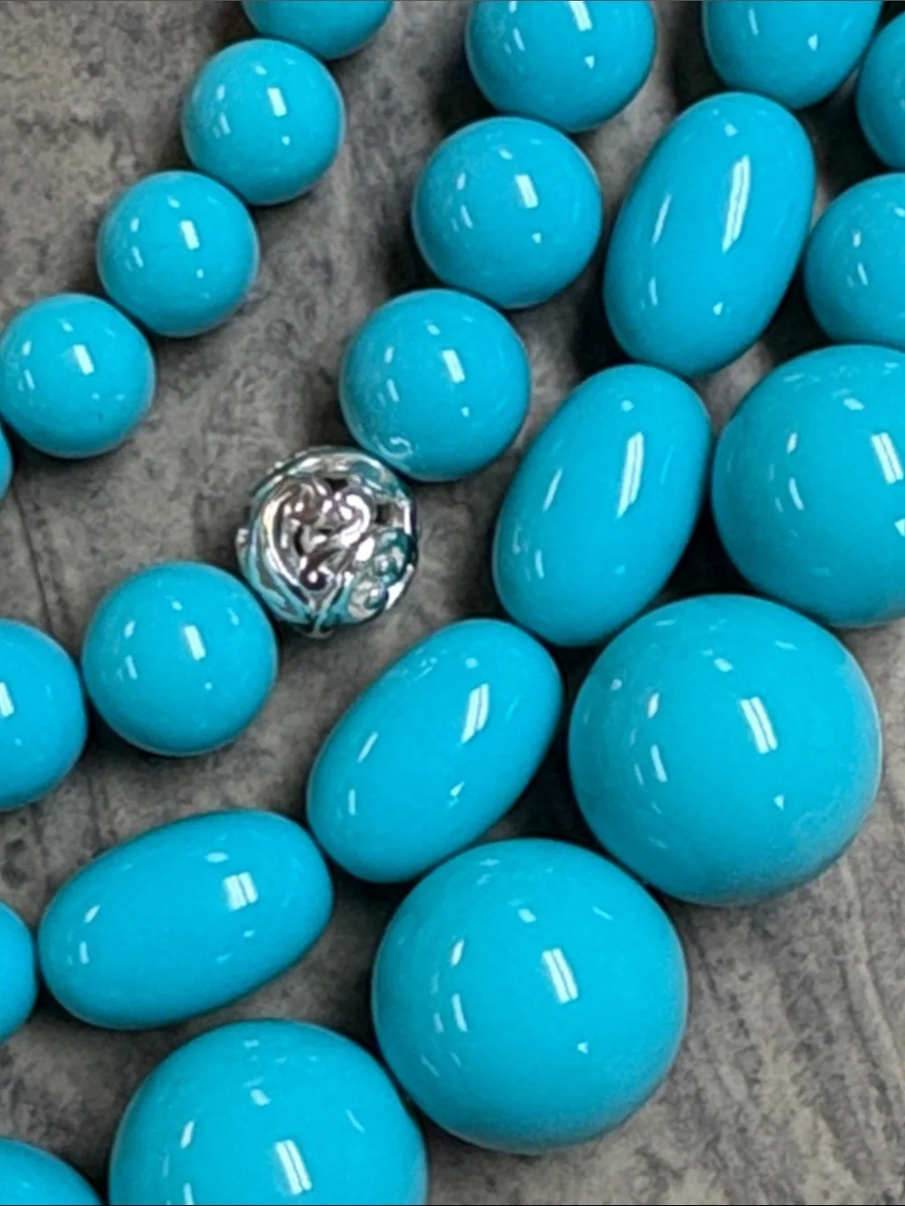 Joan Rivers vibrant turquoise